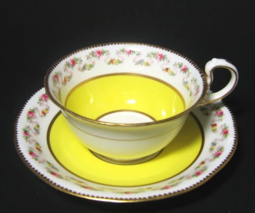 Aynsley Yellow Victorian Rose tea cup saucer