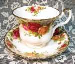 Royal Albert Old Country Roses Tea Cup