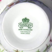 Vintage Aynsley Signature England