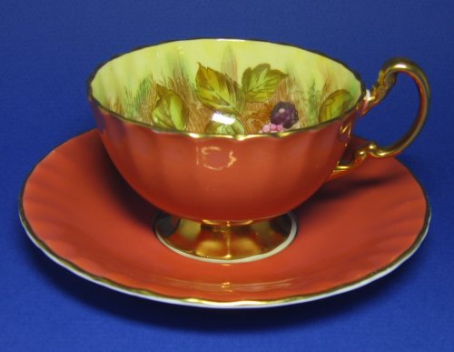 Vintage Signed Doris Jones Teacup