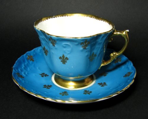 Aynsley Raised Relief Fleur de Lis Teacup