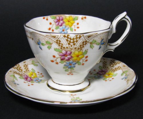 Vintage Royal Albert Deco Bouquet Floral Tea Cup