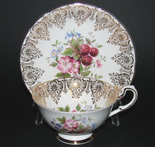 Paragon Gilt Strawberry Fruit Teacup and Saucer