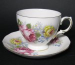 Royal Vale Pink Roses Teacup