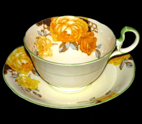 Aynsley Yellow Roses Teacup and Saucer