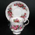 Paragon Floral Roses Teacup