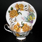 Yellow Roses Teacup Queen Anne