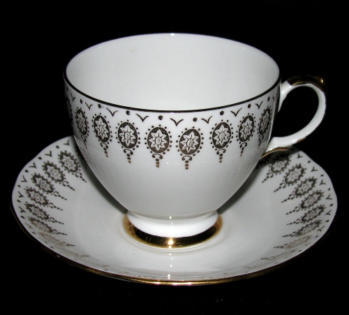 Queen Anne Gold Gilt Teacup and Saucer