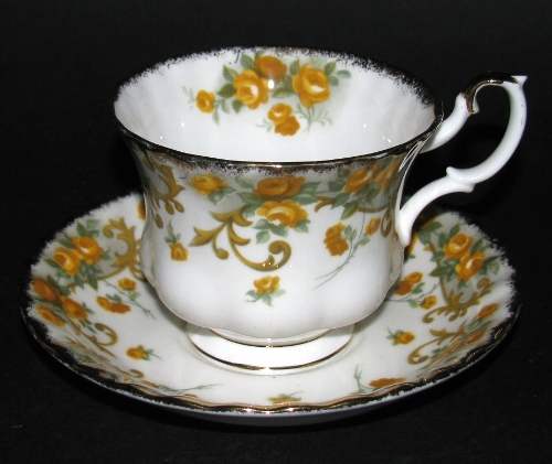 Marjorie Teacup Sheraton Series