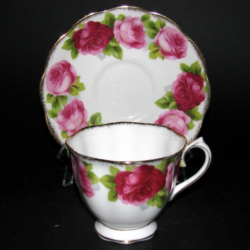 Royal Albert Old English Rose