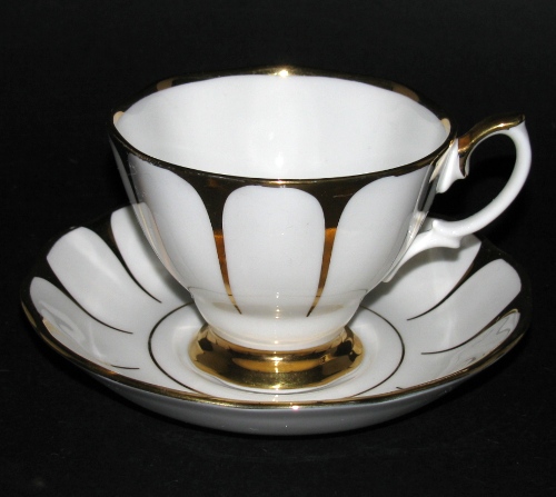 Gold Gilt Teacup