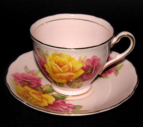 Pink Roses Teacup