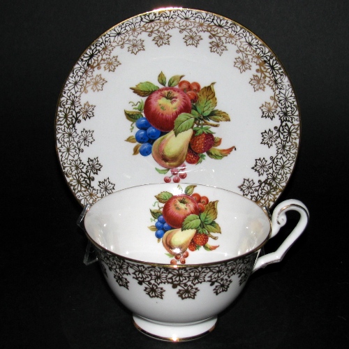 Windsor Gilt Fruit Bunch Teacup and Saucer