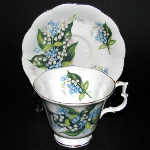 Royal Albert Blue White Floral Teacup