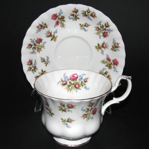 Winsome Teacup