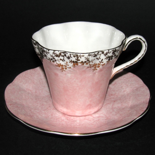 Elizabethan Pink Gilt Teacup