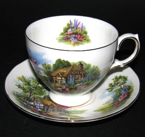 Royal Vale Country Cottage Teacup