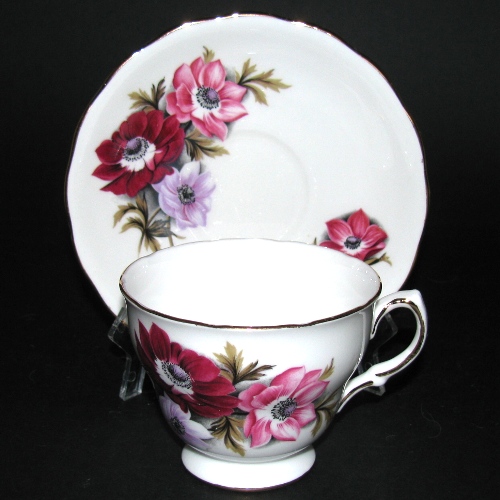 Royal Vale Pink Cosmos Teacup