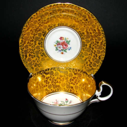 Aynsley Yellow Gilt Tulip Rose Bouquet Teacup