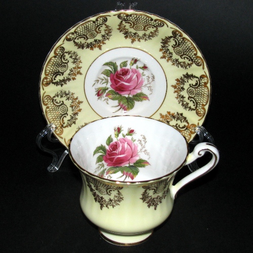 Paragon Red Rose Yellow Gilt Teacup