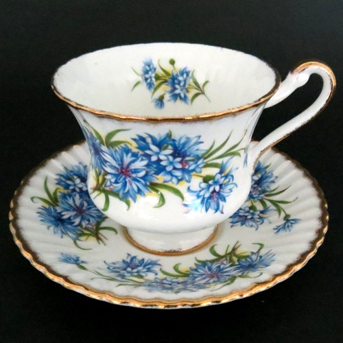 Bachelor Buttons Teacup