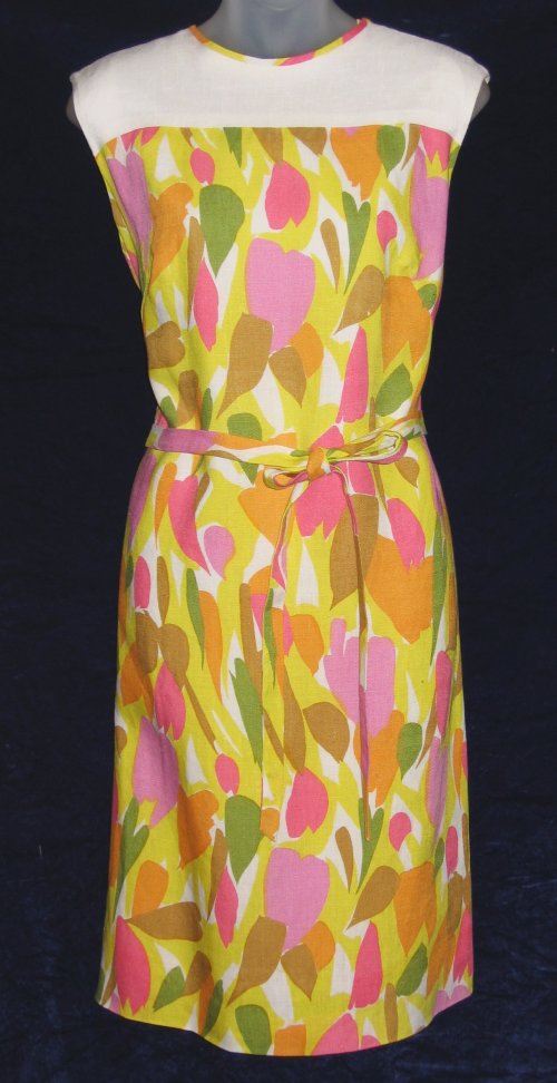 Vintage Rockabilly Wiggle Dress
