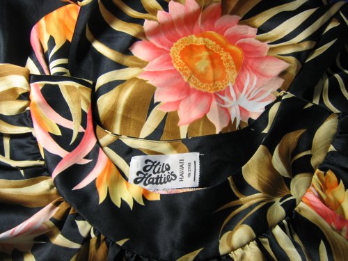Hilo Hattie's Hawaii Tag