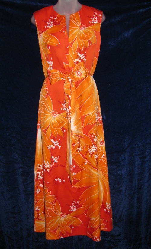 McInerny Tropicana Hawaii Fashions Floral Dress