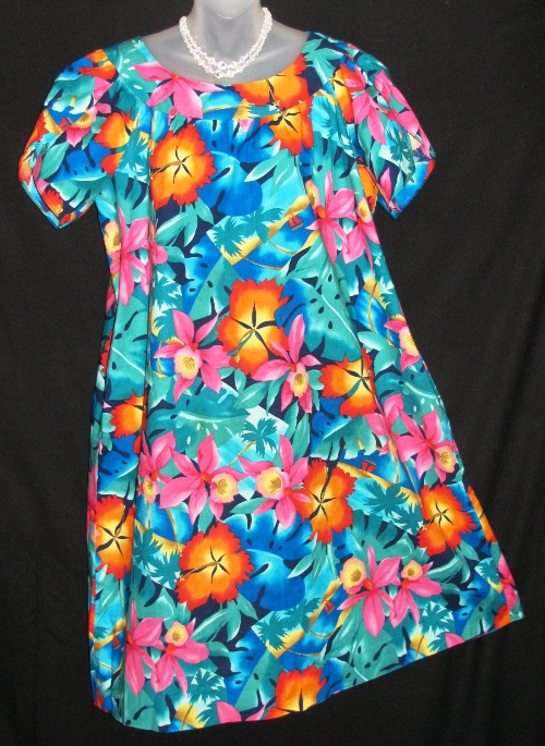 Hilo Hattie Orchids Hibiscus Multi-Colored Hawaiian Dress