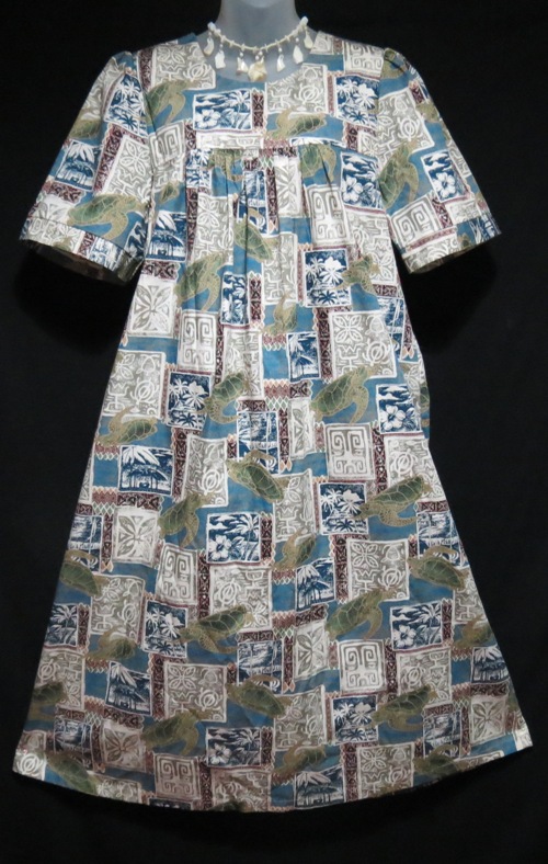 Royal Creations Sea Turtles Tiki Postcard Hawaiian Dress