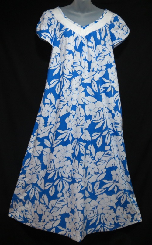 Hilo Hattie Blue White Floral Hawaiian Muumuu