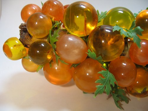 Lucite Orange Large Grapes