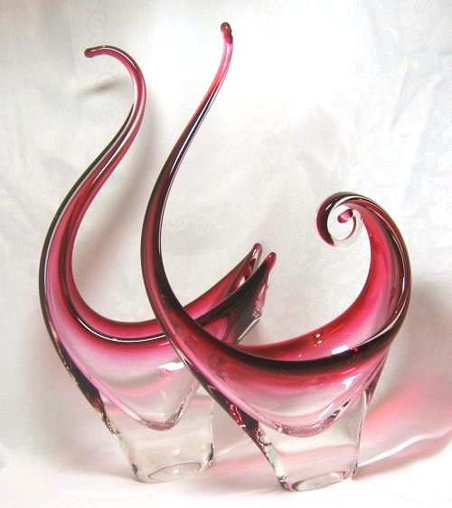 Chalet Art Glass Cranberry Centerpieces