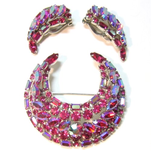 Sherman Fuchsia Brooch