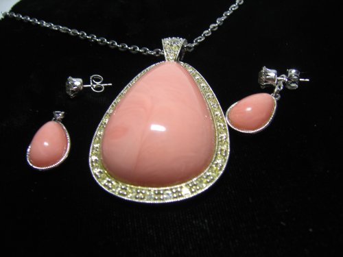 Avon Pink Pendant and Earrings