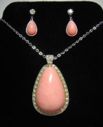 Avon Pink Pendant Set