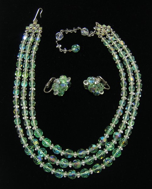 Vintage Green Crystal Necklace and Earrings