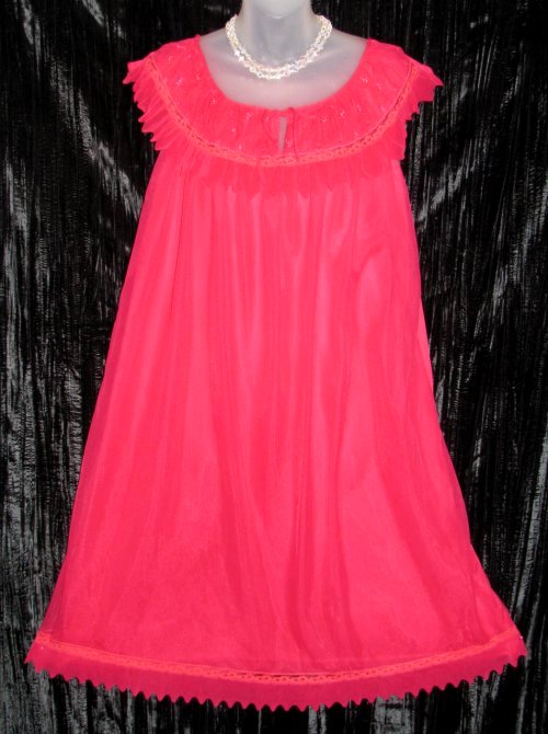 Vintage Dorsay Pink Babydoll Peignoir