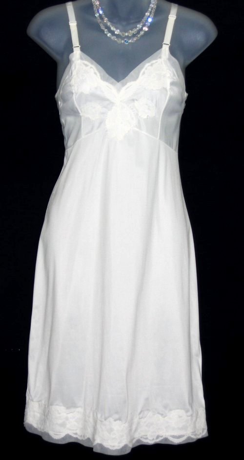 Gay-Lure White Chiffon Lace Nylon Full Slip