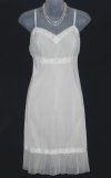 Delicate Lace White Crystal Pleat