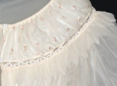 Vintage Dorsay Cream Peignoir