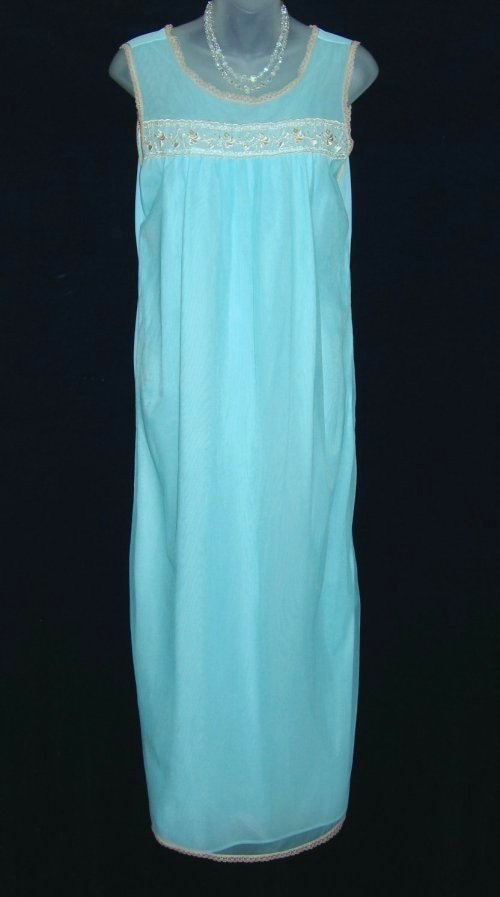 Dore Blue Chiffon Ecru Embroidery Nightgown