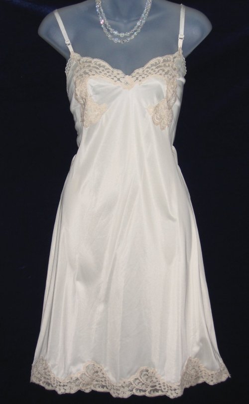 Kayser Vintage Deco Lace Nylon Full Slip