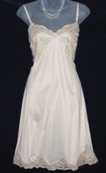 Kayser Art Deco Lace Slip