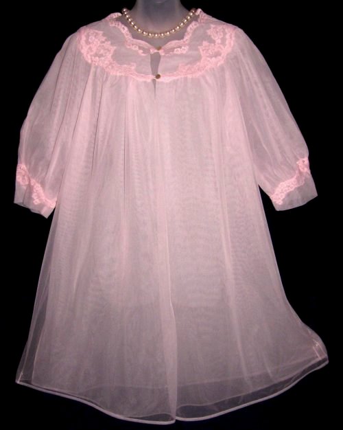 Kayser Pink Lace Double Chiffon Peignoir