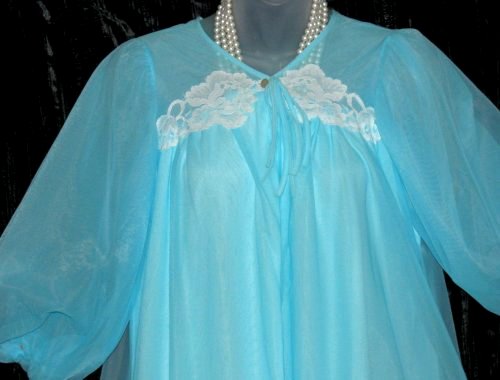 Lace Applique on Vintage Babydoll Peignoir