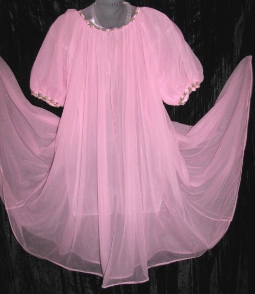 Vintage Vanity Fair Pink Peignoir Robe